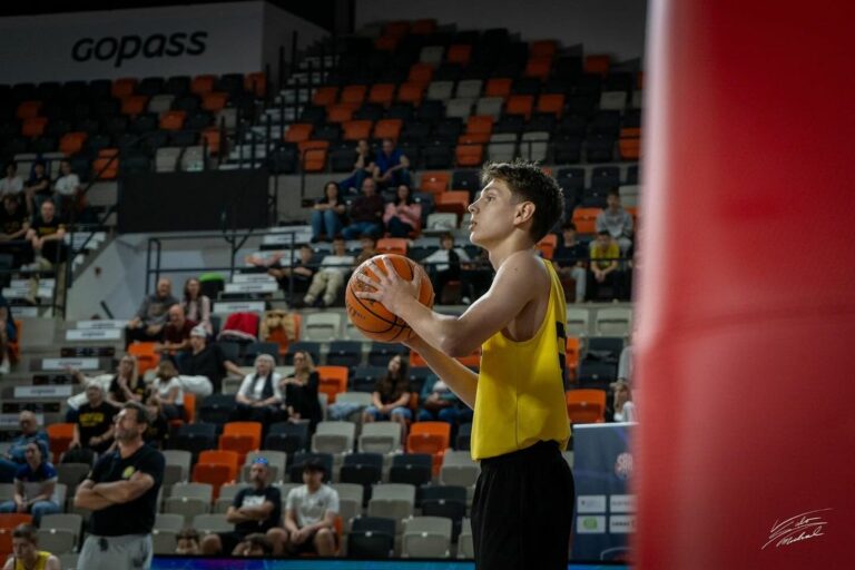 Photos from Basketbalový klub Inter Bratislava’s post