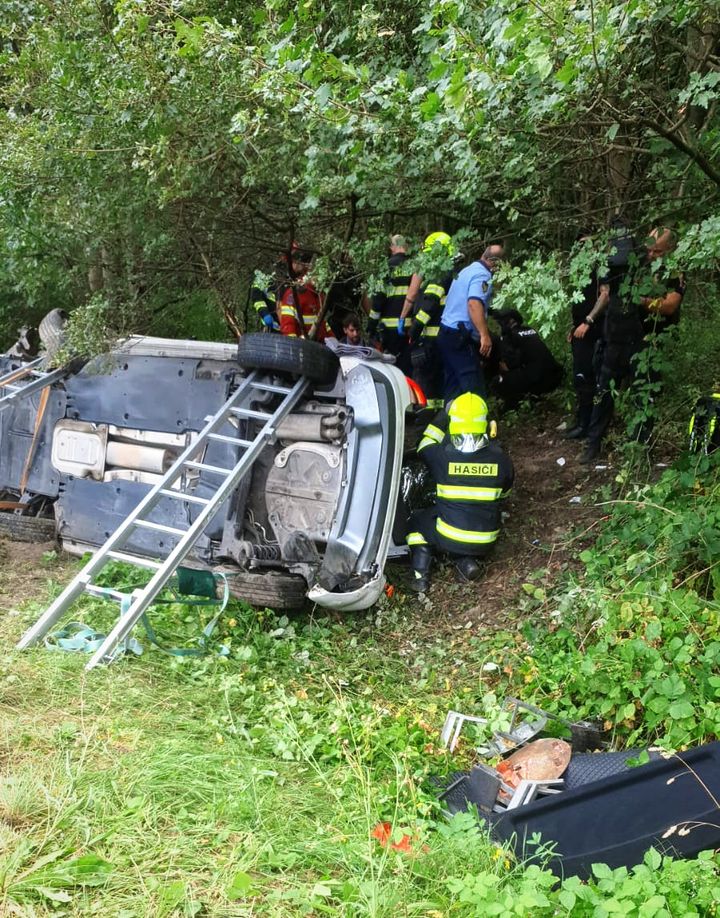 Dnes v popoludňajších hodinách mala hliadka mestskej polície z Okresného veliteľstva Bratislava IV dopravnú nehodu