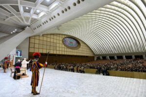 Photos from Vatican News’s post